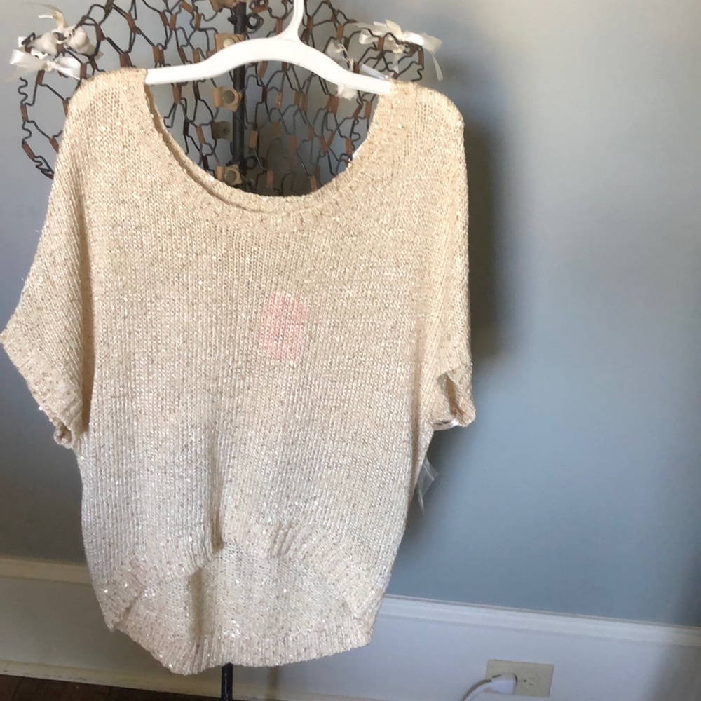 Kenar sparkly tan shirt